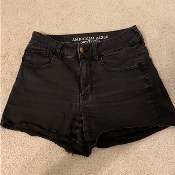 black jean shorts - Picture 1 of 3